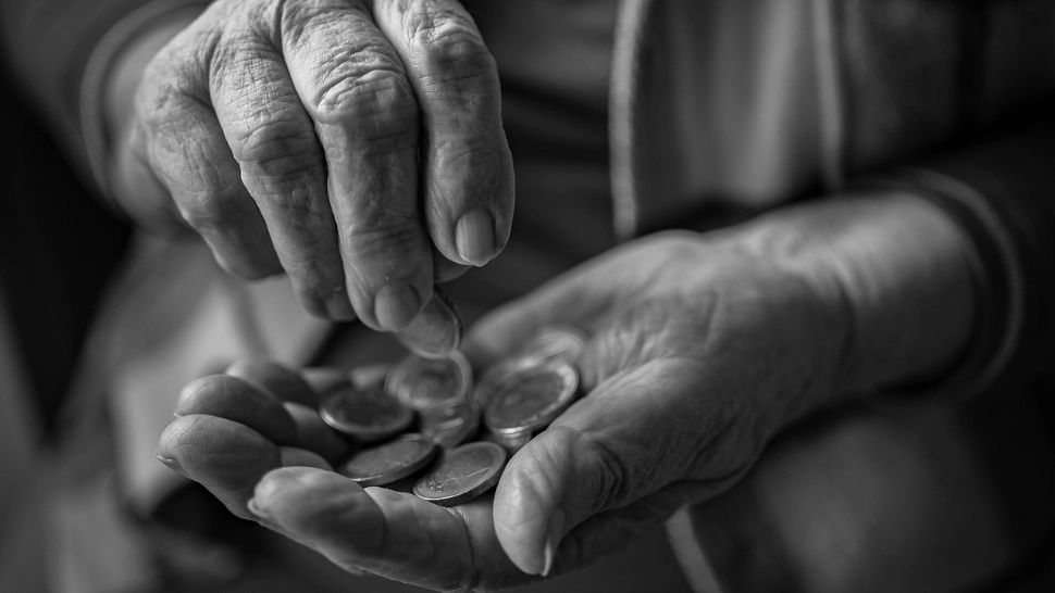 Măsuri de protecţie socială pentru pensionarii cu venituri mici