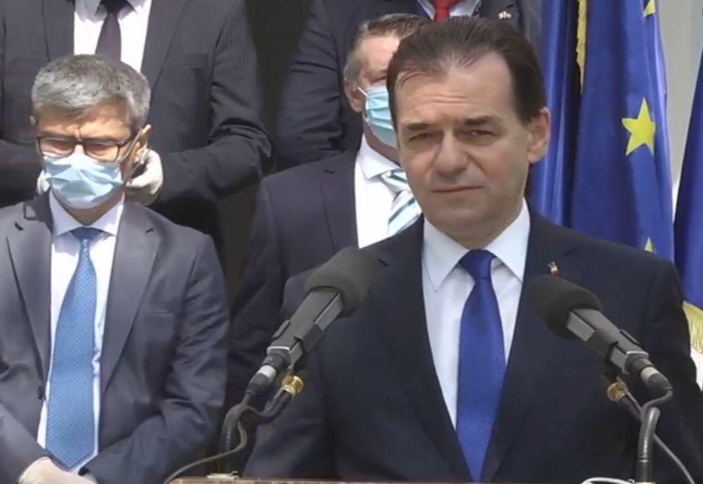 Ludovic Orban, după vizita la UPS Dragomirești: "România va produce între 300-350.000 de măști chirurgicale pe zi"