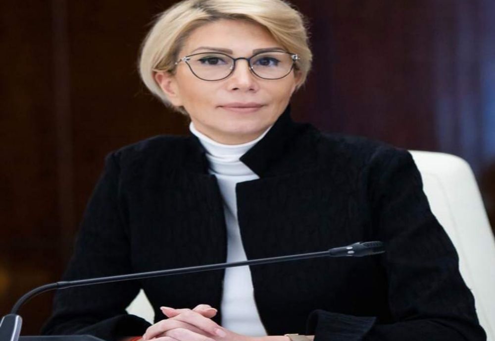 Vicepremierul Raluca Turcan anunta ca toti elevii beneficiaza de transport in comun gratuit