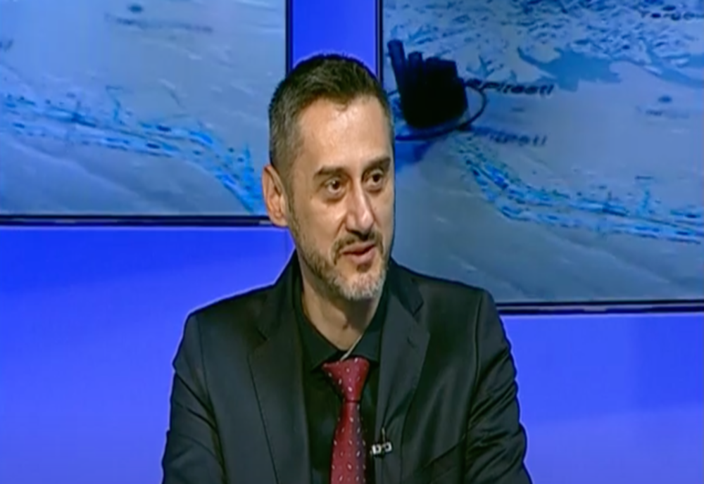 Mario de Mezzo: „Cioloș s-a concentrat pe funcția de premier până a uitat”