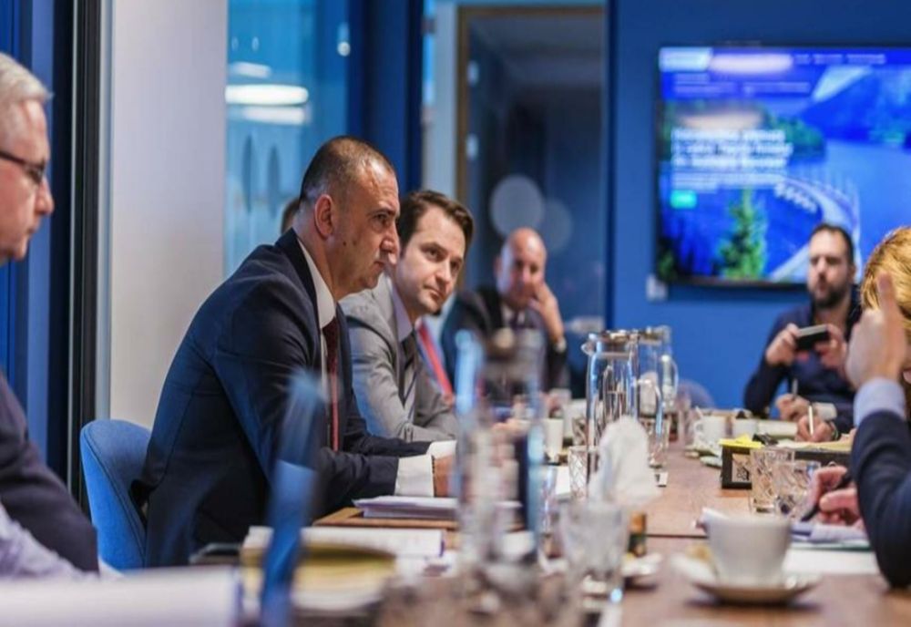 Sebastian Burduja, vizită de lucru la Hidroelectrica: Este o nouă etapă pentru proiectele hidroenergetice strategice ale României