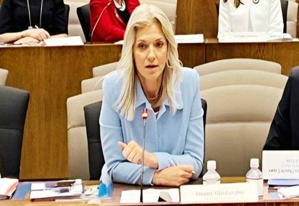 ALINA GORGHIU: DECLARAŢIA „ROMÂNIA FĂRĂ VIOLENŢĂ DOMESTICĂ” VA FI SUPUSĂ VOTULUI PLENULUI REUNIT PE 30 SEPTEMBRIE