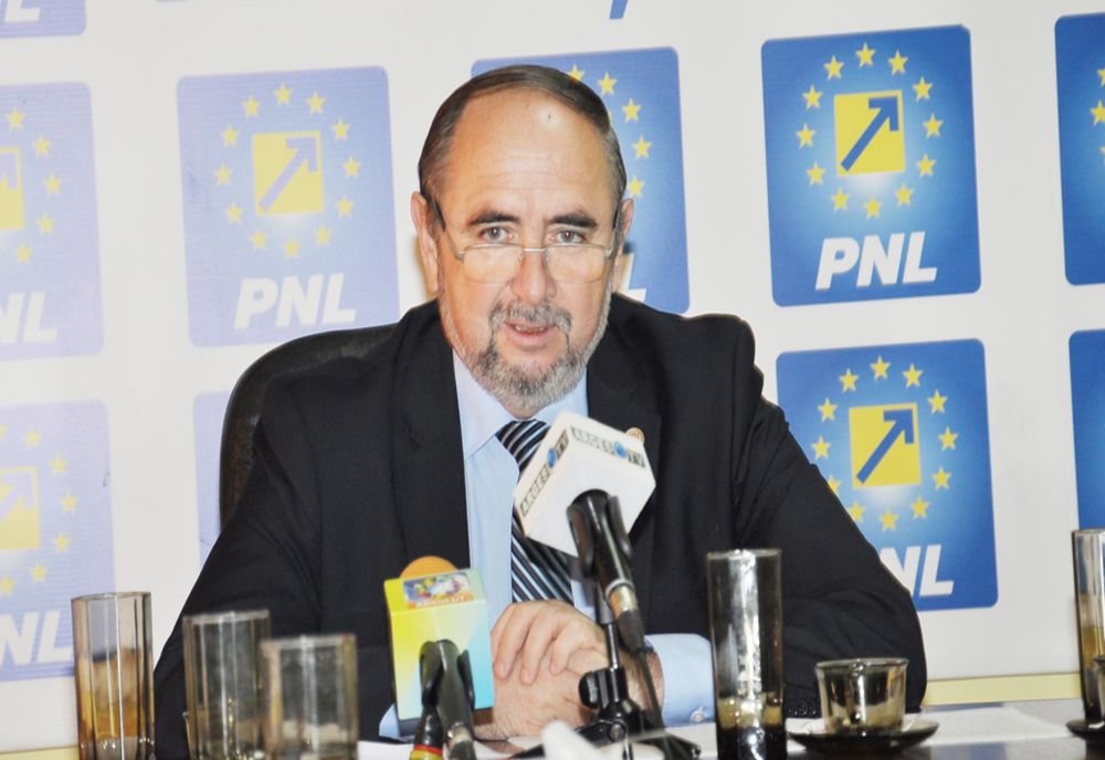 Deputatul Dănuţ Bica: Preluarea guvernării de către PNL a adus rapid pentru România o schimbare radicală în bine