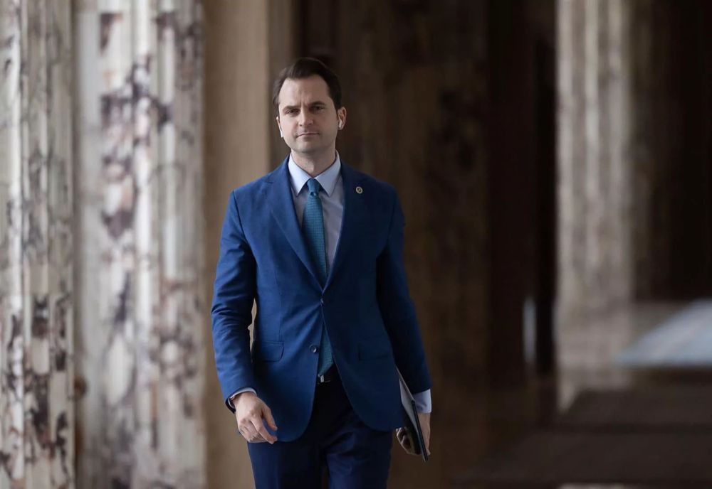 Ministerul Cercetării, Inovării și Digitalizării a lansat programul de Burse și Premii „Henri Coandă” pentru elevi și studenți