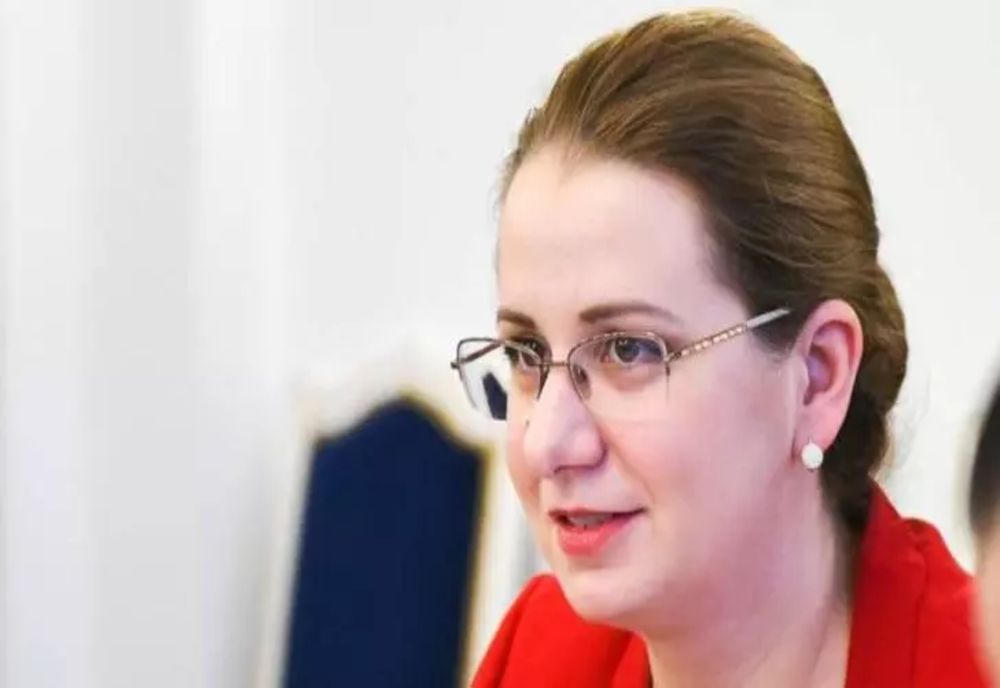 Ligia Deca: În analiza Guvernului intră astăzi două proiecte de legi care vor schimba fundamental, în bine, sistemul de învăţământ din România
