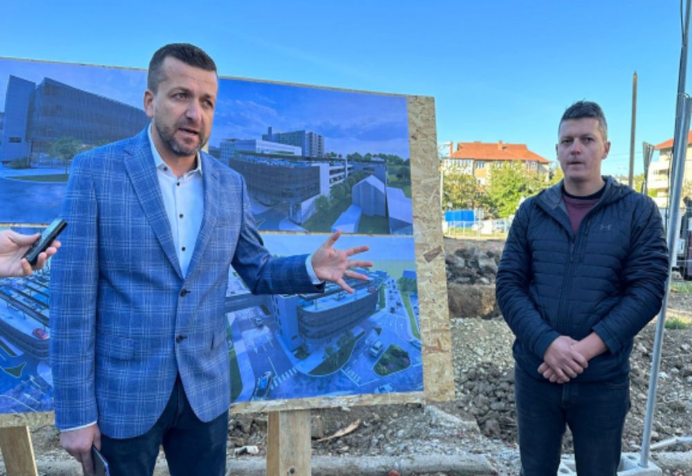 Bihor: lucrările de modernizare a infrastructurii și a parcării Spitalului Clinic Județean au început. Investiție de 90 milioane lei