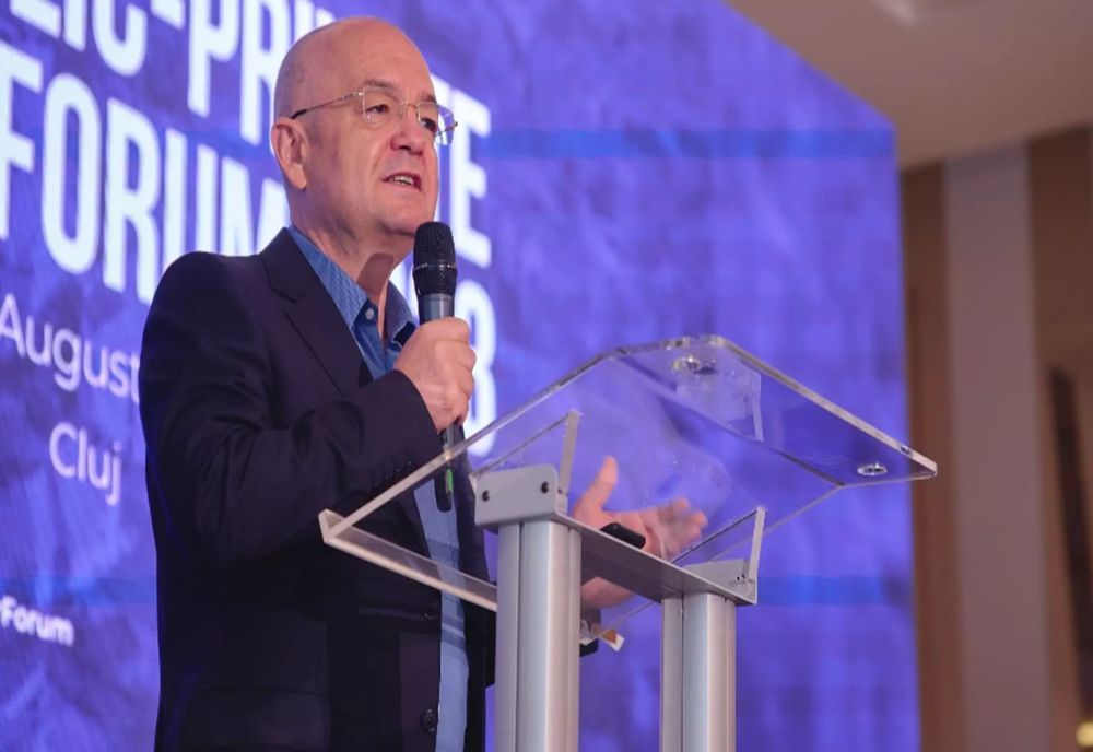 EMIL BOC: EU NU POT SĂ-I REPROŞEZ NIMIC LUI CRIN ANTONESCU, N-A FĂCUT NICIO GREŞALĂ