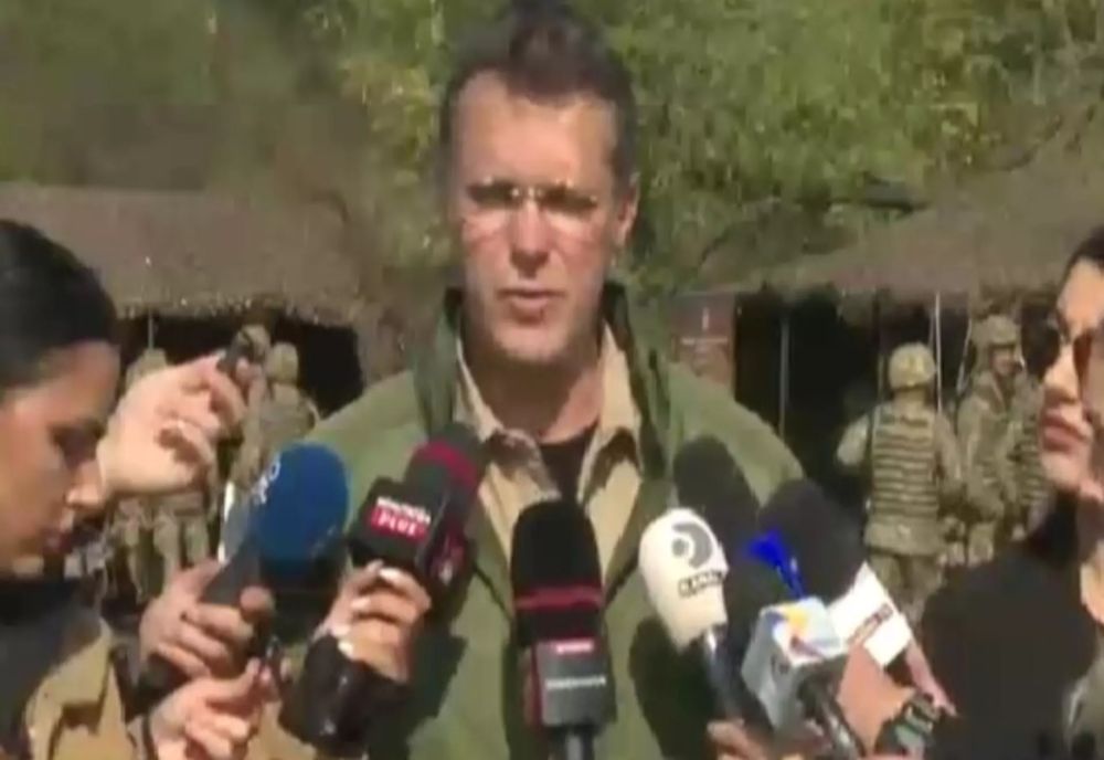 IONUȚ MOȘTEANU, DUPĂ CE CĂLIN GEORGESCU I-A CERUT DEMISIA: ROMÂNIA NU ARE NEVOIE DE LECȚII DE PATRIOTISM DE LA CEI AFLAȚI ÎN SUBORDINEA KREMLINULUI