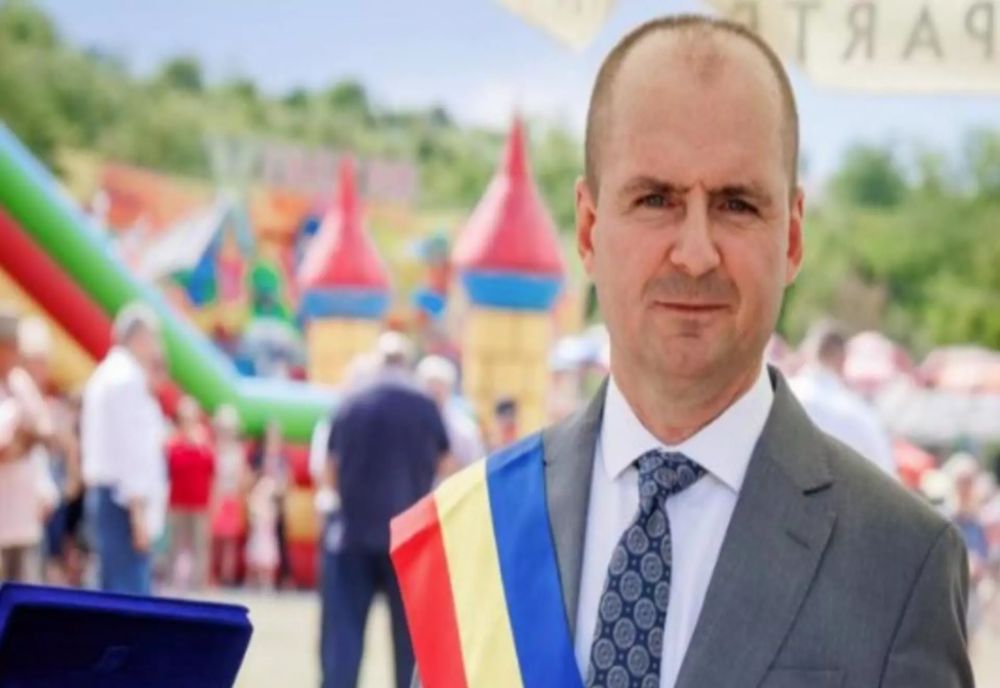 Primul primar care amenință cu demisia din cauza măsurilor sărăciei.”Bolojan și partidele din coaliție îi mint pe români”